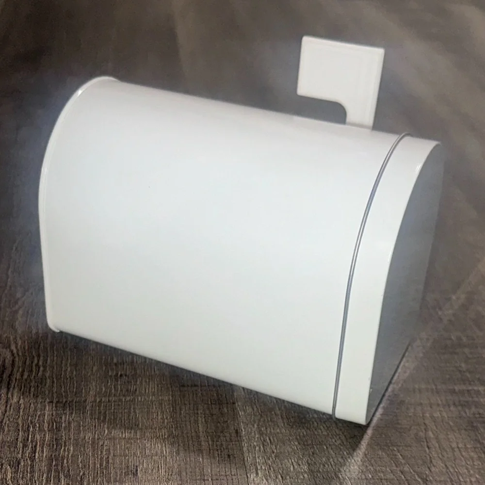 💞 White Metal Kids Toy Mailbox